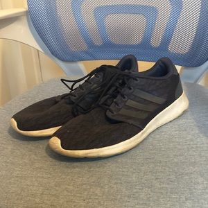Adidas women’s size 10 dark blue sneakers running shoes